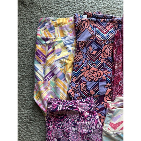 LuLaRoe LLR Lot Of 5 Ankle Leggings Sz ONE SIZE Pinks, Reds & Pastels Patterned - Picture 3 of 6